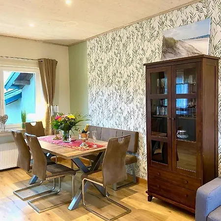 Am Fuchsbau * Hallschlag