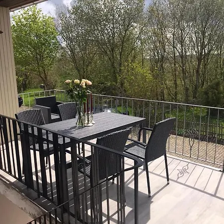 Am Fuchsbau * Hallschlag